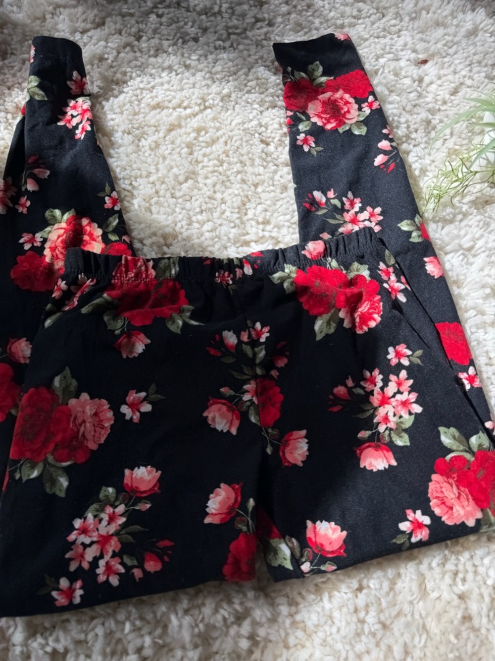 No Boundaries Black Waistband Pink Floral Lounge extra soft leggings - Picture 3 of 5